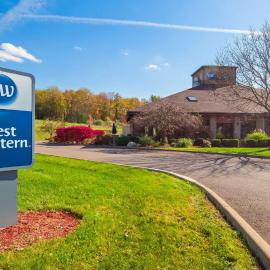 Best Western Richland Inn Mansfield，位于曼斯费尔德的酒店