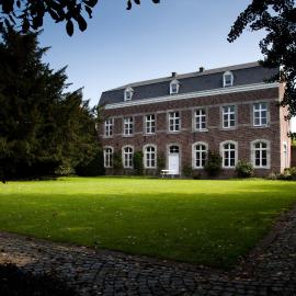 B&B Het Agnetenklooster，位于马塞克的酒店