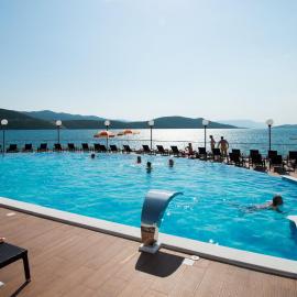 Hotel Sunce Neum，位于内乌姆的酒店