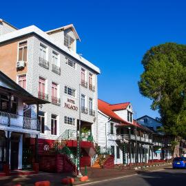 Hotel Palacio，位于帕拉马里博的酒店