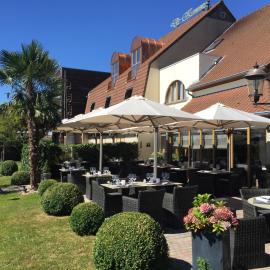 Hotel Restaurant De Kommel，位于富伦的酒店