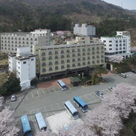 Geoje Oasis Hotel，位于巨济的酒店