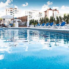 Hotel El Faro Marbella，位于马贝拉的酒店