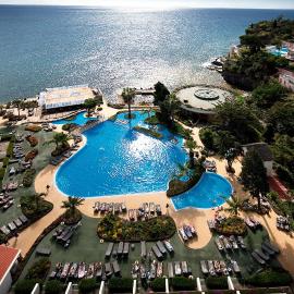 Pestana Carlton Madeira Ocean Resort Hotel，位于丰沙尔的酒店