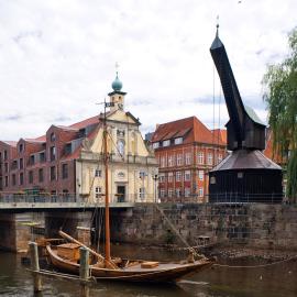 DORMERO Hotel Altes Kaufhaus Lüneburg，位于吕讷堡的酒店