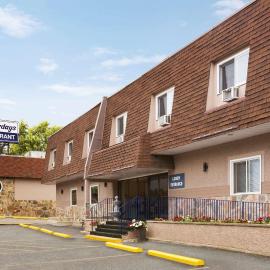 Travelodge by Wyndham Kenora,位于肯诺拉的酒店