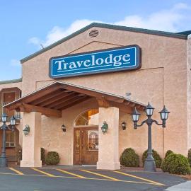Travelodge by Wyndham Bishop，位于毕夏普的酒店