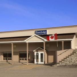 Travelodge by Wyndham Kapuskasing，位于卡普斯卡辛的酒店
