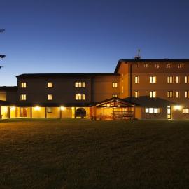 Hotel Naonis,位于Cordenons的酒店