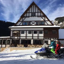 Chalet Alpina，位于莫罗埃尼的酒店