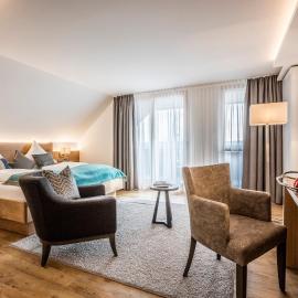 Rührberger Hof Hotel & Restaurant Grenzach-Wyhlen bei Basel，位于格伦察-维伦的酒店