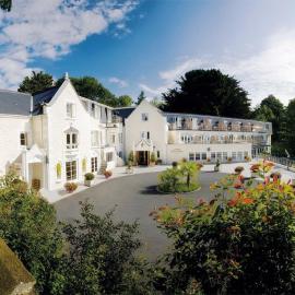 Fermain Valley Hotel，位于圣彼得港的酒店
