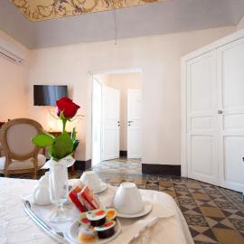 Sveva rooms，位于诺托的酒店