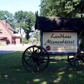 Landhaus Mienenbüttel,位于新武尔姆斯托夫的酒店