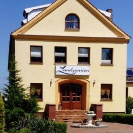 Landpension Wendfeld，位于Sanitz的酒店