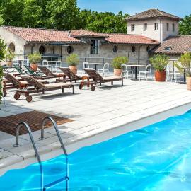 Hôtel Cloitre Saint Louis Avignon，位于阿维尼翁的酒店