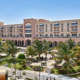 Salalah Gardens Hotel Managed by Safir Hotels & Resorts，位于塞拉莱的酒店