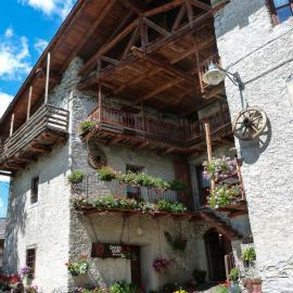 Agriturismo Barba Gust，位于切萨纳·都灵尼斯的酒店