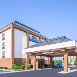 Baymont by Wyndham Cincinnati Sharonville,位于沙伦维尔的酒店