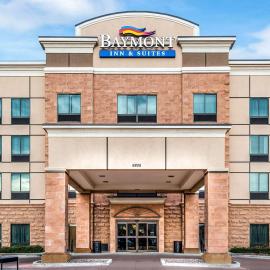 Baymont by Wyndham Denver International Airport，位于丹佛的酒店