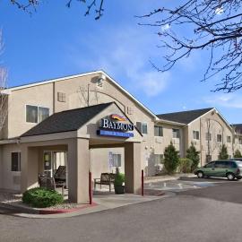Baymont by Wyndham Golden/Red Rocks，位于莱克伍德的酒店