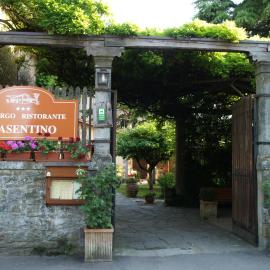 Albergo Casentino，位于波皮的酒店
