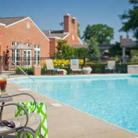 The Ohioan Hotel and Event Center，位于Lewis Center的酒店
