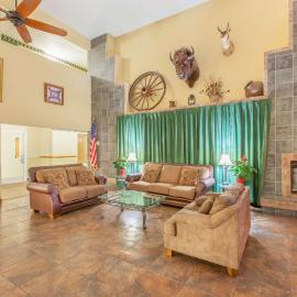 Ramada by Wyndham Williams/Grand Canyon Area，位于威廉姆斯的酒店