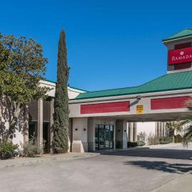 Ramada by Wyndham Odessa Near University of Texas Permian，位于奥德萨的酒店