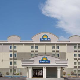 Days Inn by Wyndham Wilkes Barre，位于威克斯巴勒的酒店