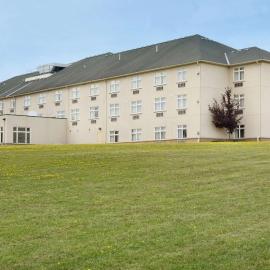 Days Inn by Wyndham Orillia，位于奥里利亚的酒店