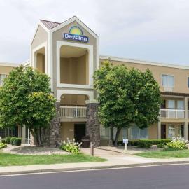 Days Inn by Wyndham Florence Cincinnati Area，位于弗洛伦斯的酒店