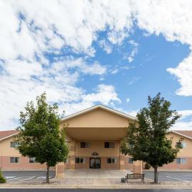 Days Inn by Wyndham Colorado Springs Airport，位于科罗拉多斯普林斯的酒店
