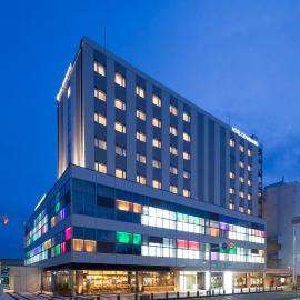 Hotel Granbinario Komatsu，位于小松市的酒店