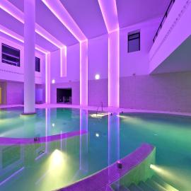 URH Hotel Spa Zen Balagares，位于奥维罗的酒店