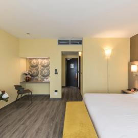 Hotel Donatello Imola，位于伊莫拉的酒店