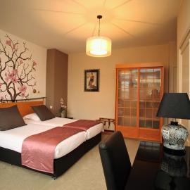 Hotel La Roseraie，位于Wemmel的酒店