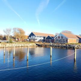 Klintholm Marina Park Cabins，位于博雷的酒店