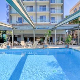 Palace Hotel Athens Riviera，位于雅典的酒店