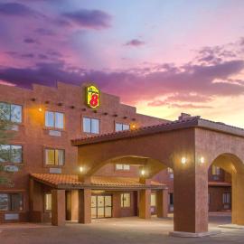 Super 8 by Wyndham Page/Lake Powell，位于佩吉的酒店