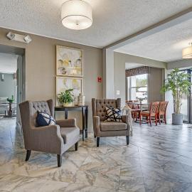 Blue Creek Inn，位于Waretown的酒店