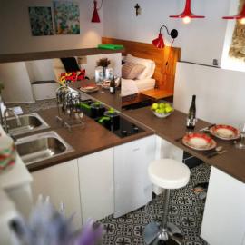 Cres Studio Till Apartment，位于茨雷斯的酒店
