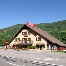 Auberge Alsacienne，位于比桑的酒店
