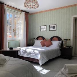 Albergo Sapori，位于托莱的酒店