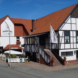 Hotel Gasthof Luis，位于瓦尔堡的酒店