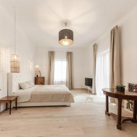 Schloss Pesenbach Chalet im Freizeitland Feldkirchen an der Donau，位于多瑙河畔菲尔德基芩的酒店