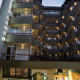 Hotel Metropol，位于拉里萨的酒店