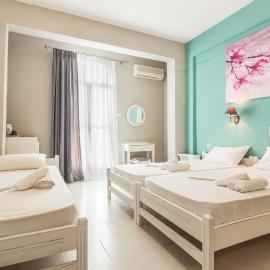 Protopapas Rooms，位于鲁特罗的酒店