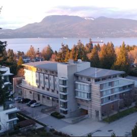 Carey Centre on UBC campus，位于温哥华的酒店