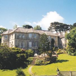 Bourne Hall Country Hotel，位于尚克林的酒店